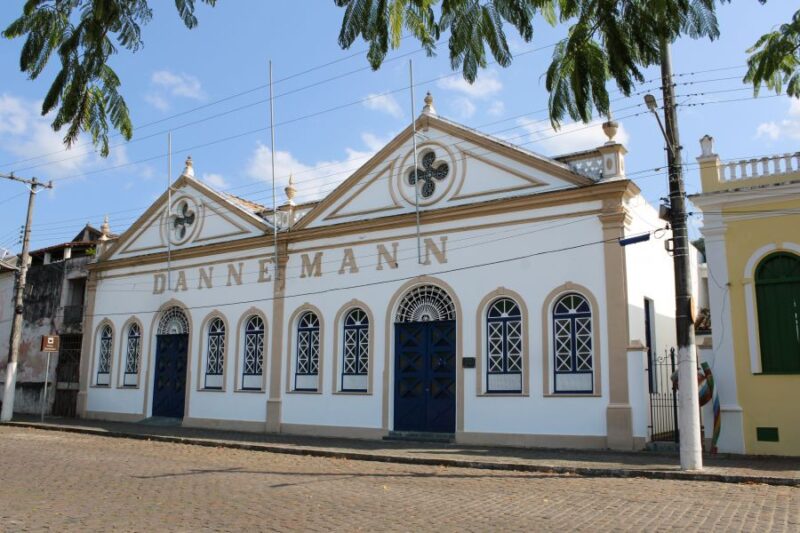 Fábrica de Charutos Dannemann em Cachoeira BA Fábrica de Charutos Dannemann em Cachoeira BA