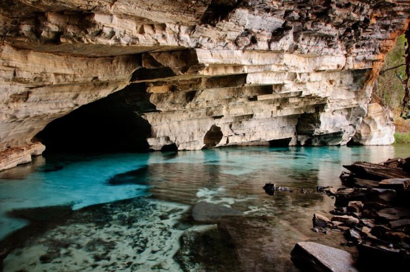 Gruta da Pratinha em Iraquara BA Gruta da Pratinha em Iraquara BA