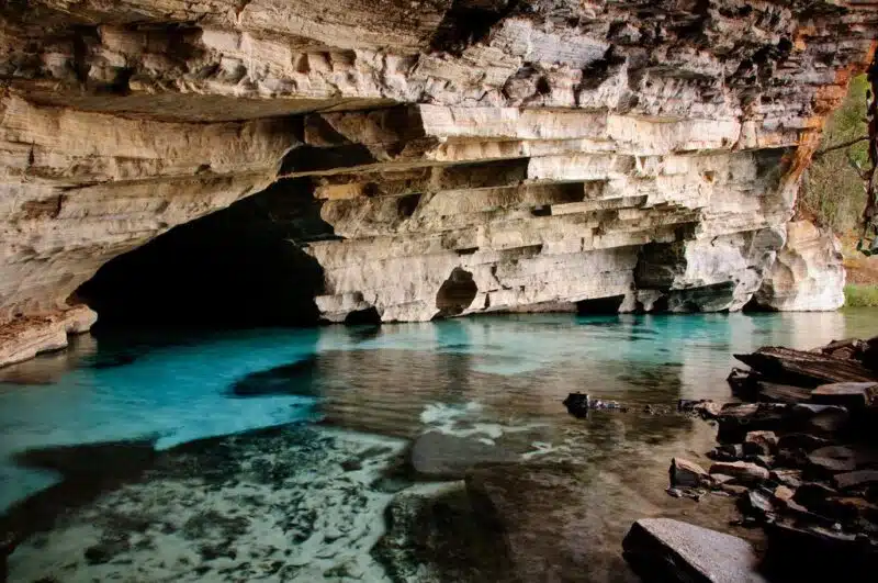 Gruta da Pratinha em Iraquara BA Gruta da Pratinha em Iraquara BA