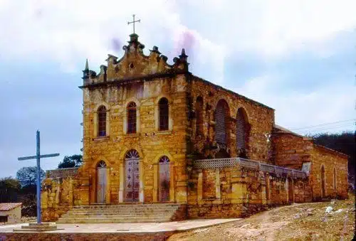 Igreja Nossa Senhora de Santana - Rio de Contas, Bahia