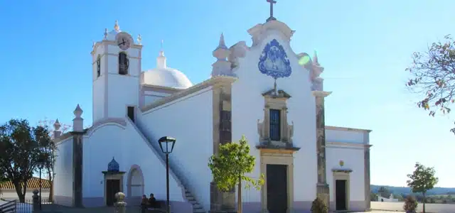 Igreja de São Lourenço na Ilha de Itaparica Igreja de São Lourenço na Ilha de Itaparica