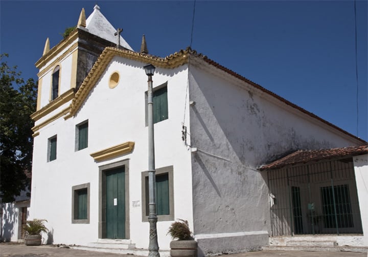 Igreja de São Lourenço na Ilha de Itaparica Igreja de São Lourenço na Ilha de Itaparica