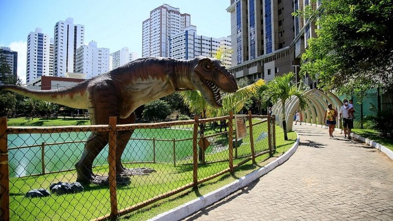 Lagoa dos Dinossauros em Salvador Lagoa dos Dinossauros em Salvador