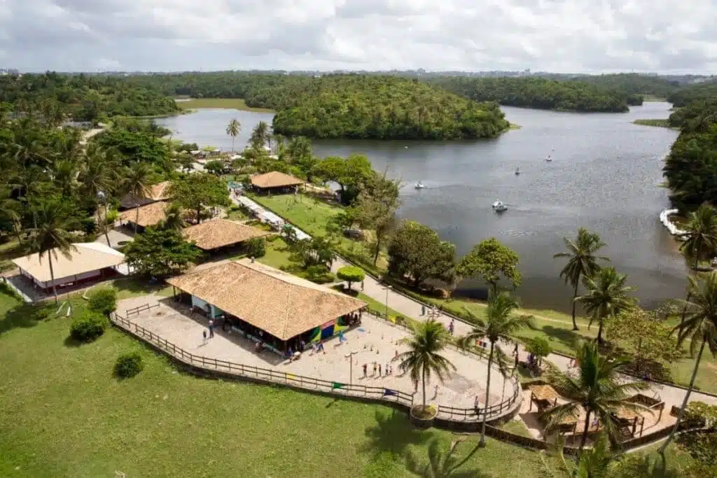 Parque Metropolitano de Pituaçu em Salvador BA Parque Metropolitano de Pituaçu em Salvador BA