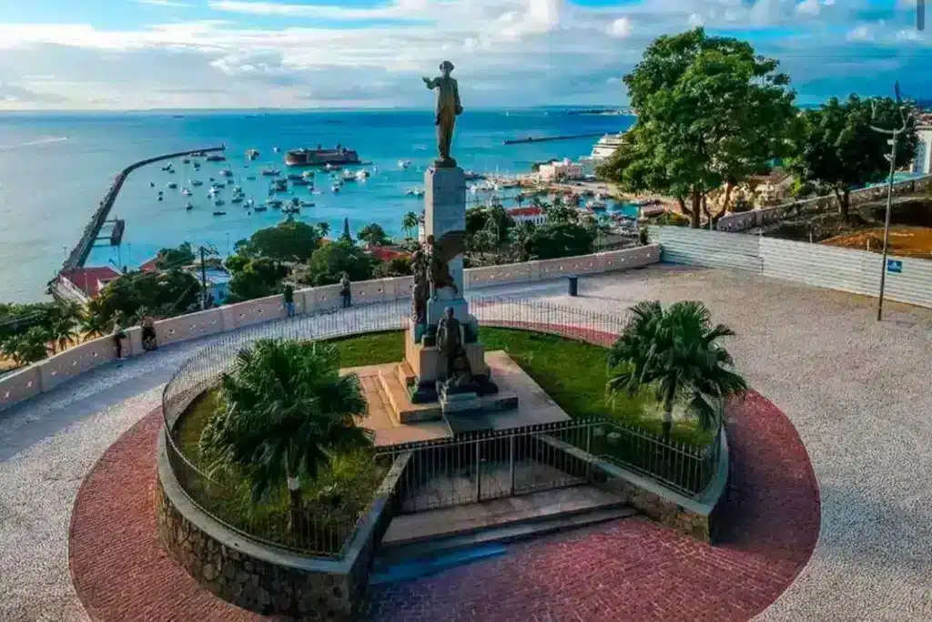 Praça Castro Alves em Salvador Praça Castro Alves em Salvador