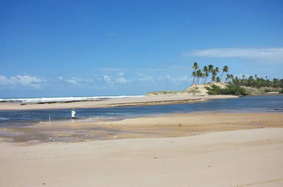 Praia Barra do ltariri em Conde BA Praia Barra do ltariri em Conde BA
