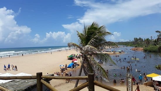 Praia de Imbassaí na Bahia Praia de Imbassaí na Bahia