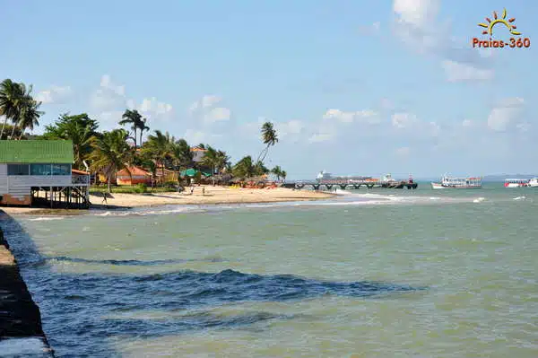 Praia do Duro na Ilha de Itaparica Praia do Duro na Ilha de Itaparica