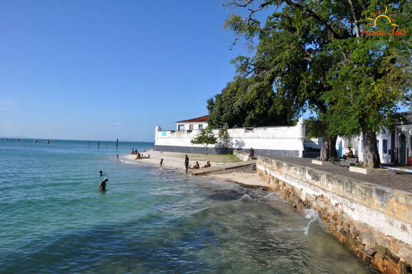 Praia do Forte na Ilha de Itaparica Praia do Forte na Ilha de Itaparica