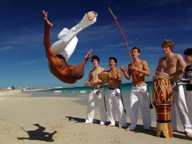 Origem da Capoeira Origem da Capoeira