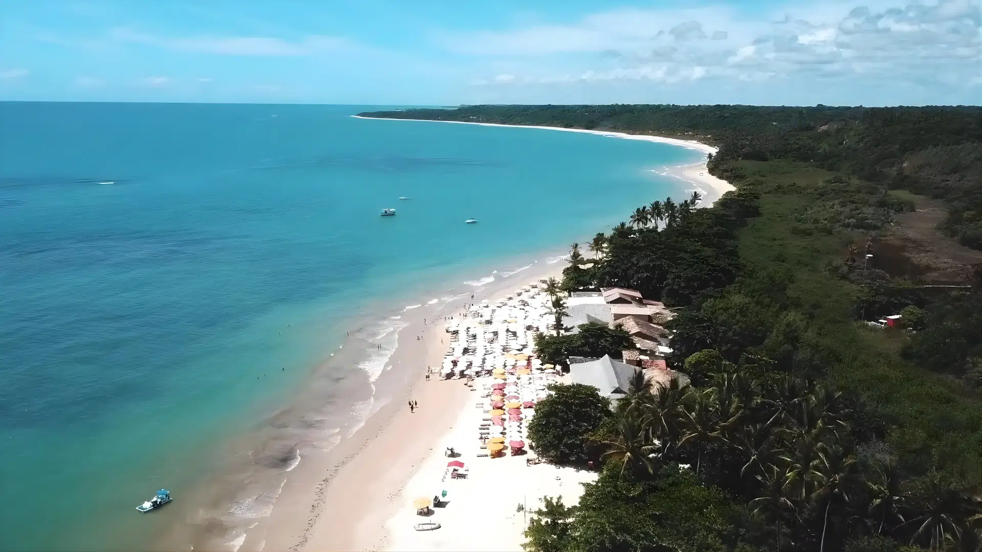 Praia dos Coqueiros em Trancoso BA Praia dos Coqueiros em Trancoso BA