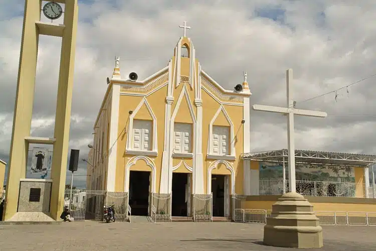 Capela de Nossa Senhora do Perpétuo Socorro em Juazeiro do Norte Capela de Nossa Senhora do Perpétuo Socorro em Juazeiro do Norte
