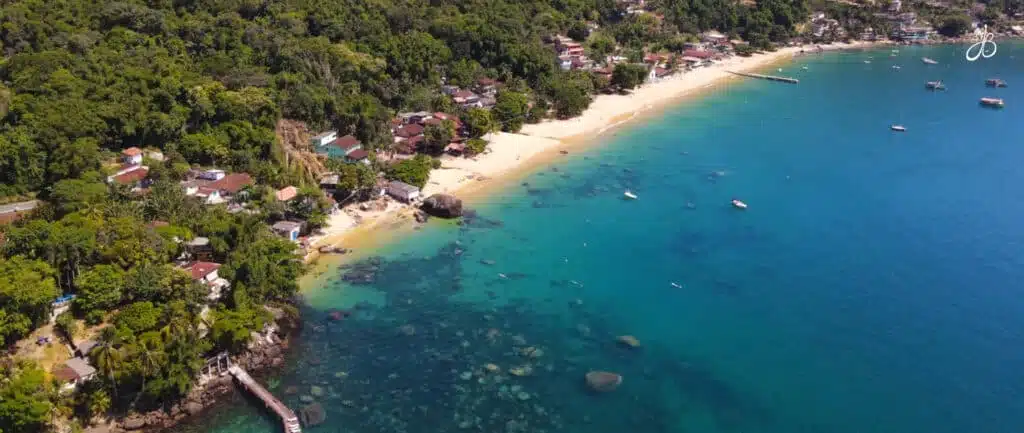 PRAIA DE ARAÇATIBA EM ILHA GRANDE RJ PRAIA DE ARAÇATIBA EM ILHA GRANDE RJ