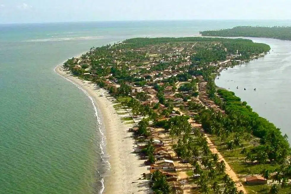 Praia da Ilha da Croa em Barra de Santo Antônio AL Praia da Ilha da Croa em Barra de Santo Antônio AL