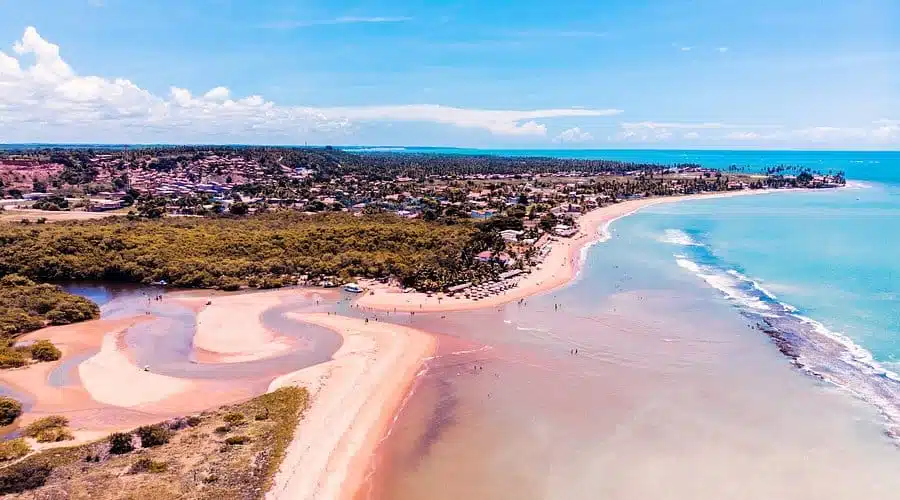 Praia de Tabuba em Barra de Santo Antônio AL Praia de Tabuba em Barra de Santo Antônio AL