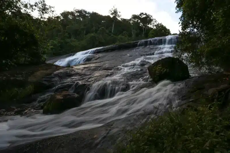Cachoeira da Laje em São Benedito do Sul PE Cachoeira da Laje em São Benedito do Sul PE