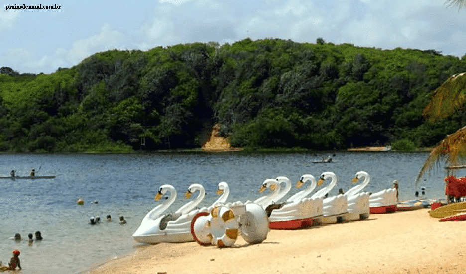Lagoa de Arituba em Nísia Floresta RN Lagoa de Arituba em Nísia Floresta RN