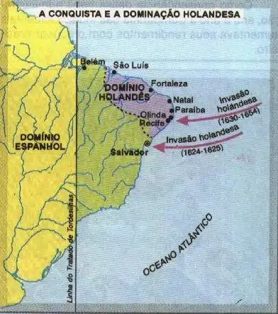 Em roxo o Domínio holandês ou a Nova Holanda. Por 24 anos os holandeses controlaram a produção açucareira de seis capitanias brasileiras, sendo Pernambuco o maior produtor da colônia. Em roxo o Domínio holandês ou a Nova Holanda. Por 24 anos os holandeses controlaram a produção açucareira de seis capitanias brasileiras, sendo Pernambuco o maior produtor da colônia.