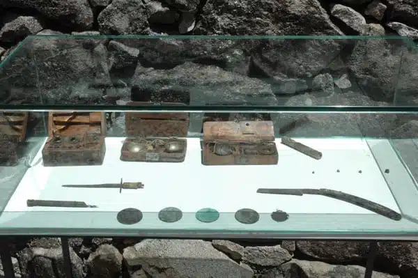 Peças do Museu da Galeria Arte e Memória em Igatu Peças do Museu da Galeria Arte e Memória em Igatu