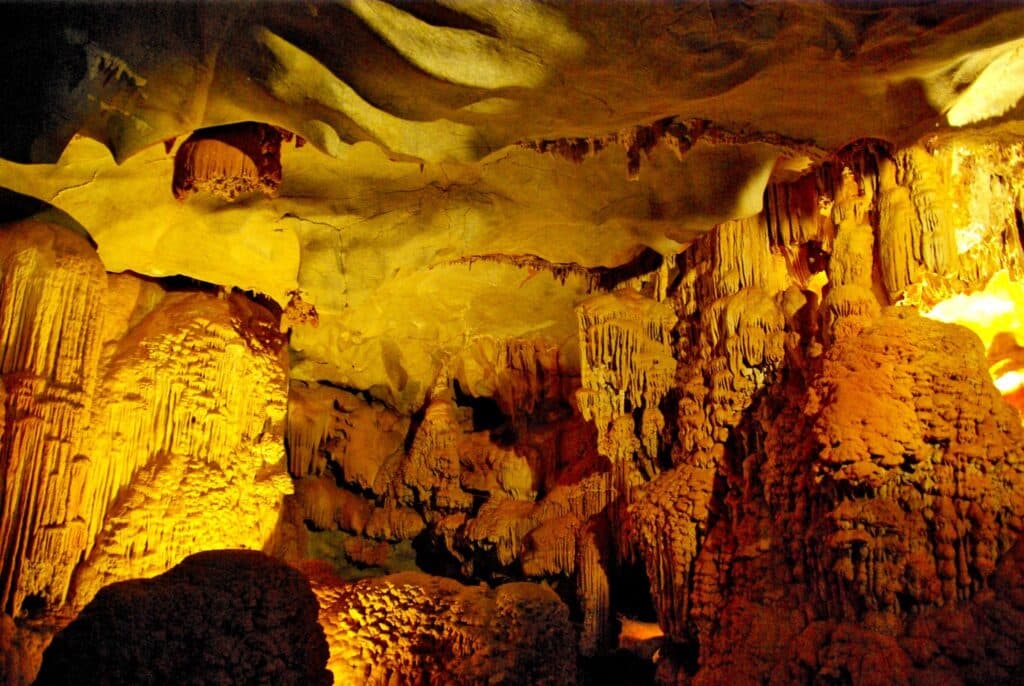 Sala da Rosa na Gruta de Ubajara Sala da Rosa na Gruta de Ubajara