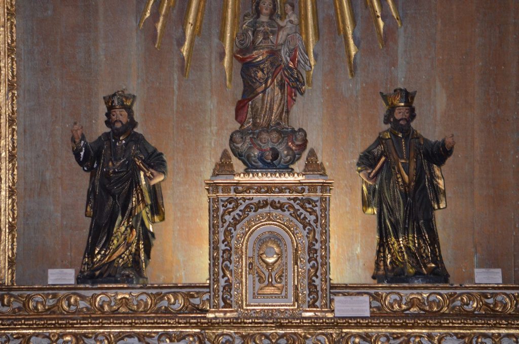 Imagem São Cosme e São Damião na Capela Dourada Imagem São Cosme e São Damião na Capela Dourada