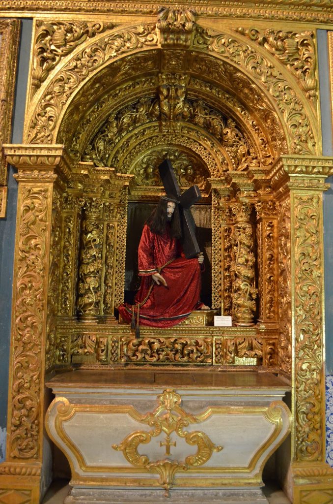 Imagens no interior da Capela Dourada Imagens no interior da Capela Dourada