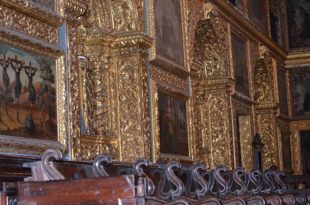 Obras de Talha no interior da Capela Dourada Obras de Talha no interior da Capela Dourada