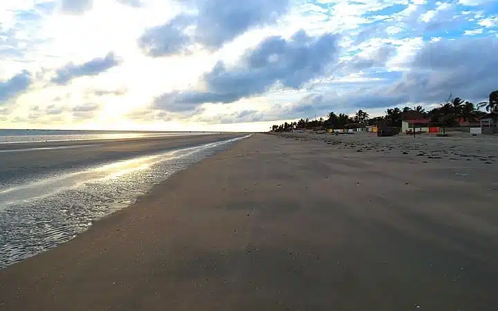 Praia de Tremembé em Icapuí Praia de Tremembé em Icapuí