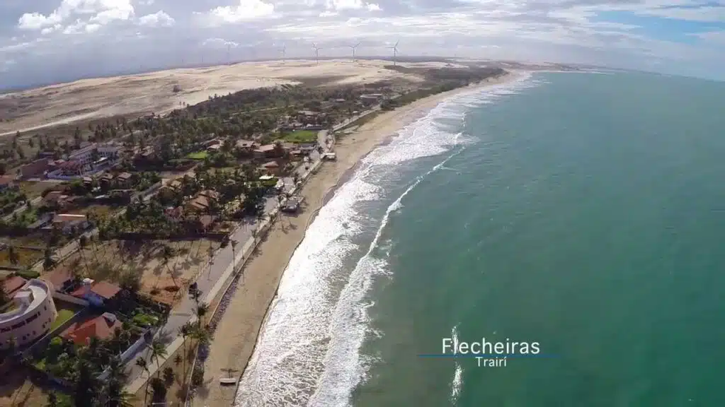 Praia das Flecheiras em Trairi no Ceará Praia das Flecheiras em Trairi no Ceará