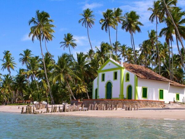 Praia dos Carneiros no litoral de Pernambuco.