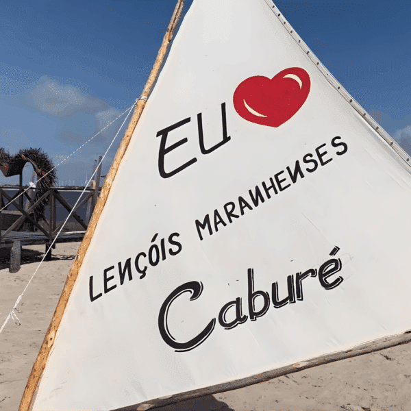 Caburé nos Lençóis Maranhenses