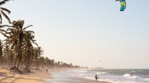 Praia de Barra do Cauipe em Caucaia