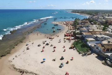 Praia do Arembepe na Bahia