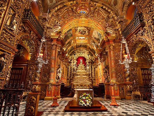 Altar do Mosteiro de São Bento em Olinda PE Altar do Mosteiro de São Bento em Olinda PE