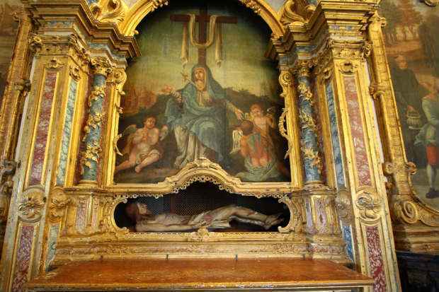 Cristo no altar do Mosteiro de São Bento em Olinda PE Cristo no altar do Mosteiro de São Bento em Olinda PE