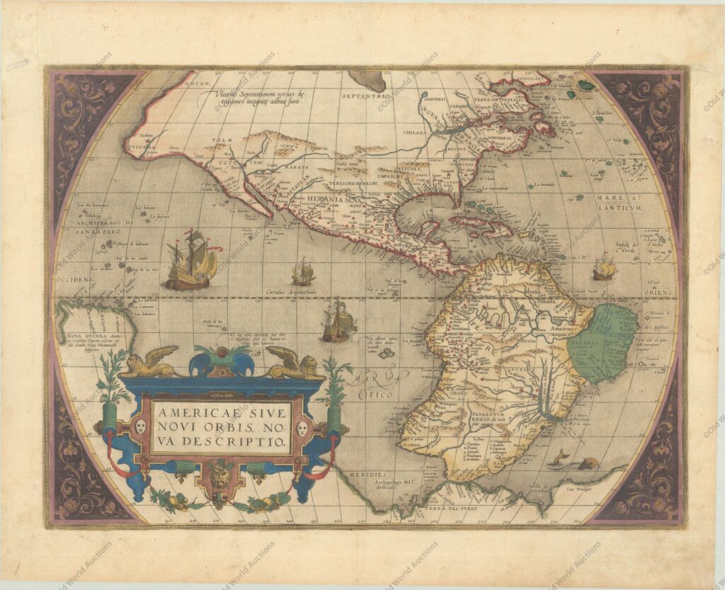 Mapa do Hemisfério Ocidental de 1579 - América - Theatrum Orbis TerrarumOrtelius' Influential Map of the New World - Second Plate in Contemporary Color "Americae sive Novi Orbis, Nova Descriptio", Ortelius, Abraham Este é um dos mais famosos mapas da América, que teve uma enorme influência na futura cartografia do Novo Mundo. O mapa baseia-se principalmente no grande mapa-múndi de várias folhas de Gerard Mercator de 1569. As características mais reconhecíveis do mapa são a volumosa costa chilena e a largura exagerada do continente norte-americano. A América do Norte mostra um longo rio São Lourenço que atravessa o continente até quase se encontrar com o fictício rio Tiguas, que flui para oeste. A cartela de título estrategicamente colocada esconde o desconhecido Pacífico Sul e, portanto, a maior parte do conjetural grande continente do sul, que é mostrado ligado à Nova Guiné e à Terra do Fogo. Este mapa é da segunda placa de cobre que contém geografia idêntica à da primeira placa [1570]. Nesta placa, o maior navio do Pacífico está agora a navegar para leste, afastando-se do observador. Devido à perseguição religiosa, Ortelius foi forçado a abandonar Antuérpia e, como resultado, houve um lapso de quatro anos na publicação do Theatrum. Quando se restabeleceu em Liège, utilizou a grande tipografia de Christopher Plantin para retomar a publicação com uma série de placas revistas. Esta placa teve uma vida relativamente curta, de apenas 8 anos, sendo substituída em 1587 pela placa que se distingue facilmente da forma revista da América do Sul. Referências: Burden #52; Goss (NA) #11; Van den Broecke #10.  Mapa do Hemisfério Ocidental de 1579