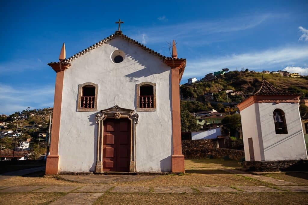 CAPELA DO PADRE FARIA EM OURO PRETO CAPELA DO PADRE FARIA EM OURO PRETO