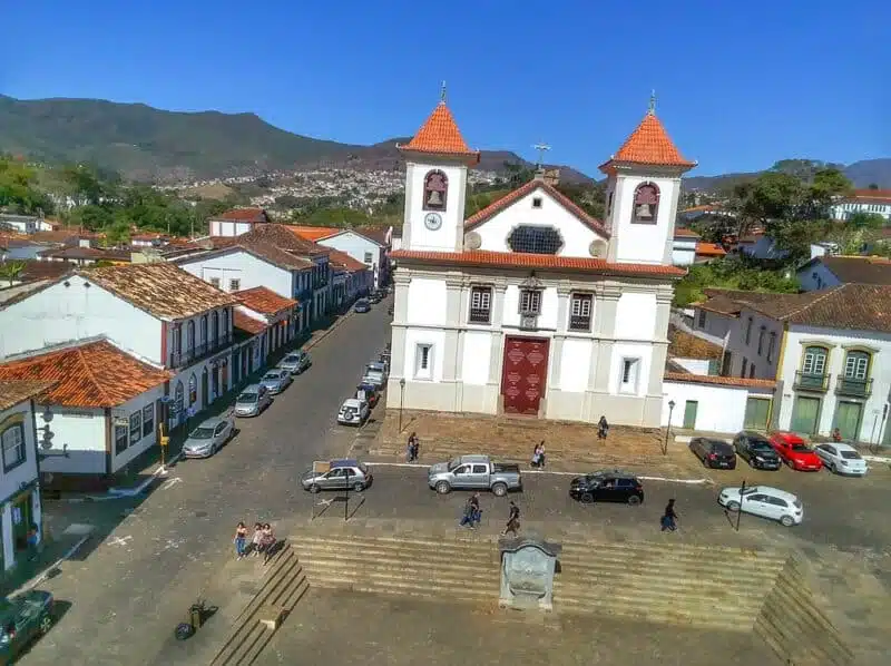 CATEDRAL BASÍLICA DE NOSSA SENHORA DA ASSUNÇÃO (SÊ) EM MARIANA MG CATEDRAL BASÍLICA DE NOSSA SENHORA DA ASSUNÇÃO (SÊ) EM MARIANA MG