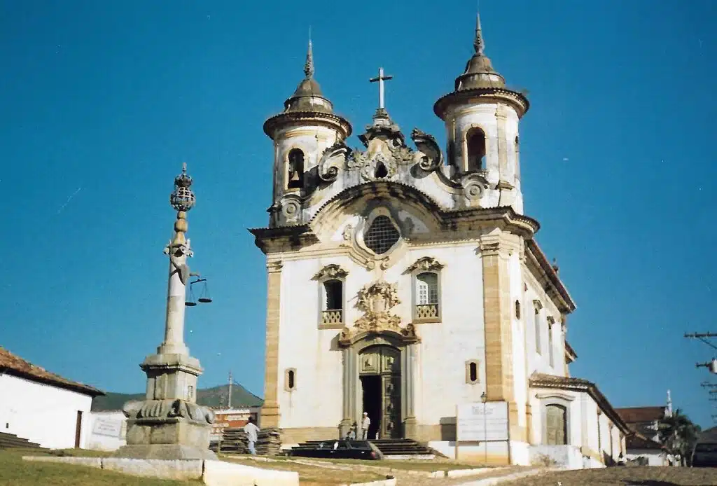 IGREJA DE NOSSA SENHORA DO CARMO EM MARIANA MG IGREJA DE NOSSA SENHORA DO CARMO EM MARIANA MG