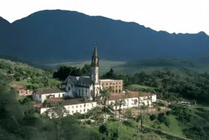 Complexo Santuário do Caraça em Minas Gerais