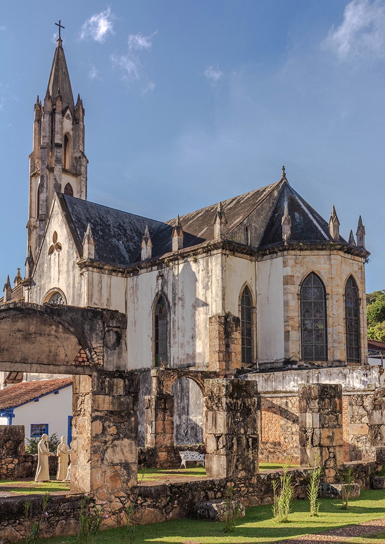 Igreja de Nossa Senhora Mãe dos Homens do Santuário do Caraça Igreja de Nossa Senhora Mãe dos Homens do Santuário do Caraça