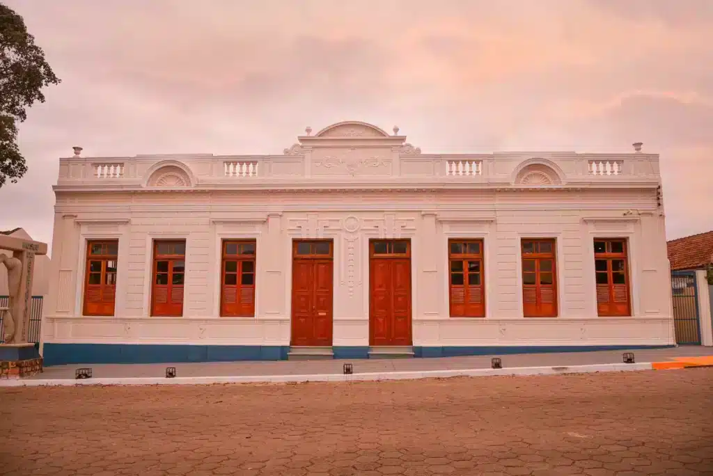 Museu de Arte Pantaneira em Aquidauana - MS Museu de Arte Pantaneira em Aquidauana - MS