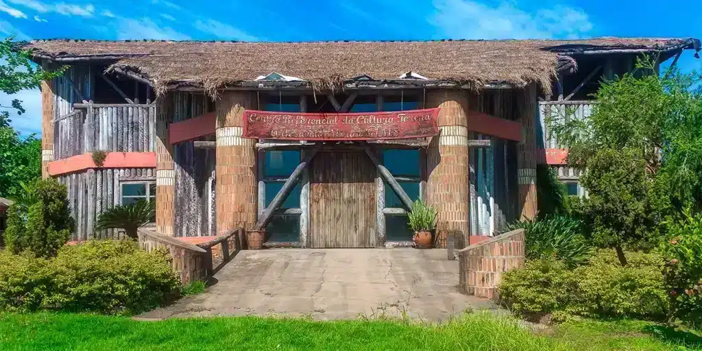 Centro Referencial da Cultura Indígena Terena Centro Referencial da Cultura Indígena Terena