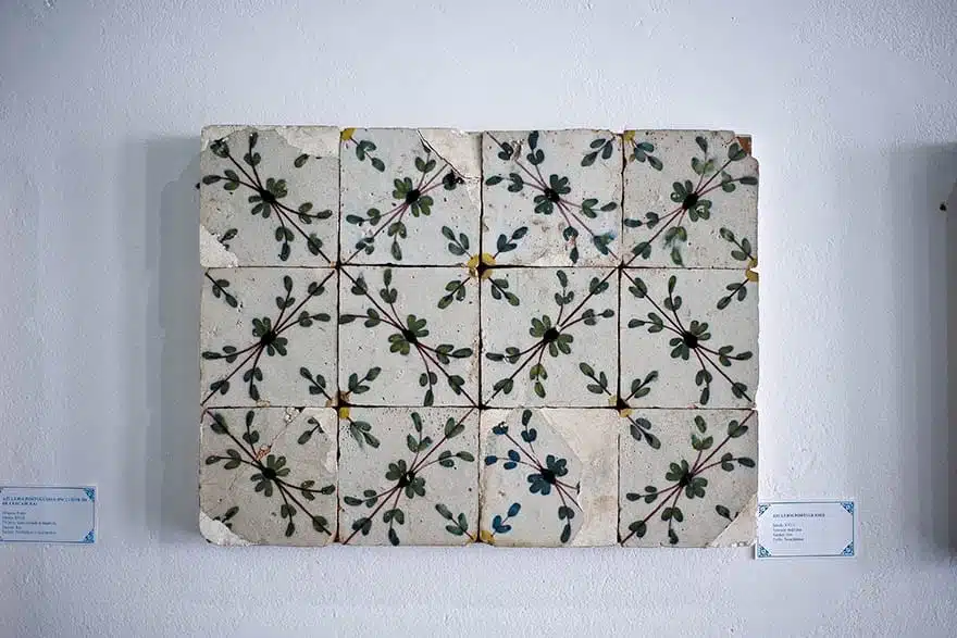 Azulejo Colonial de Fachada no Centro Histórico de São Luís do Maranhão Azulejo Colonial de Fachada no Centro Histórico de São Luís do Maranhão
