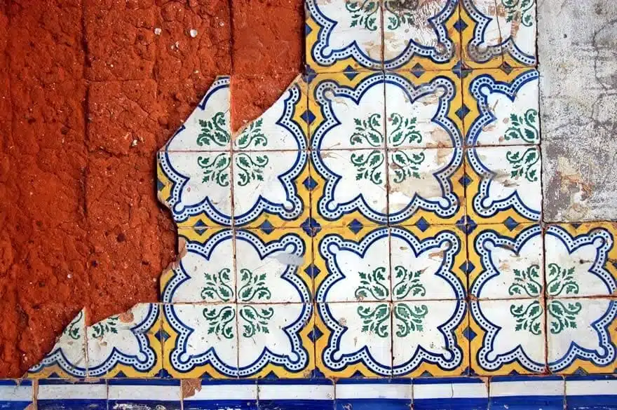Azulejo Colonial de Fachada no Centro Histórico de São Luís do Maranhão Azulejo Colonial de Fachada no Centro Histórico de São Luís do Maranhão