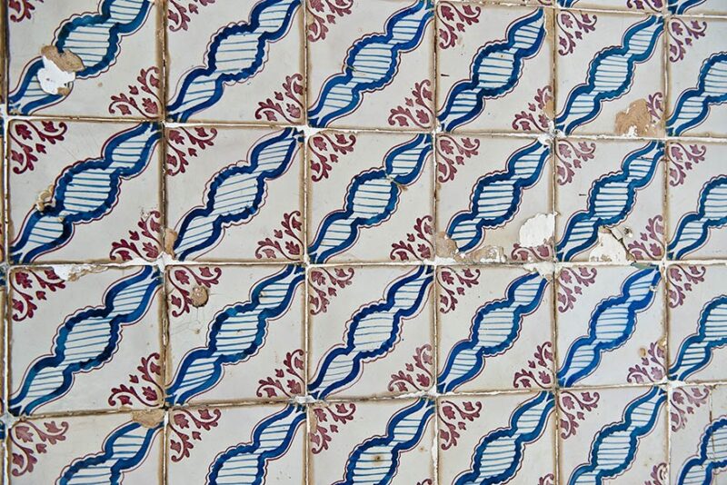 Azulejo Colonial de Fachada no Centro Histórico de São Luís do Maranhão. Azulejo Colonial de Fachada no Centro Histórico de São Luís do Maranhão.