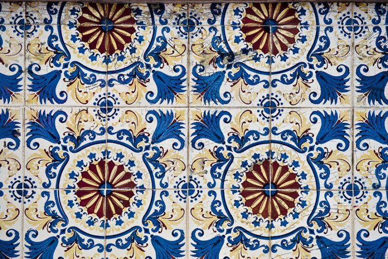 Azulejo Colonial de Fachada no Centro Histórico de São Luís do Maranhão. Azulejo Colonial de Fachada no Centro Histórico de São Luís do Maranhão.