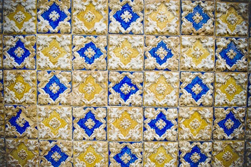 Azulejo Colonial de Fachada no Centro Histórico de São Luís do Maranhão. Azulejo Colonial de Fachada no Centro Histórico de São Luís do Maranhão.