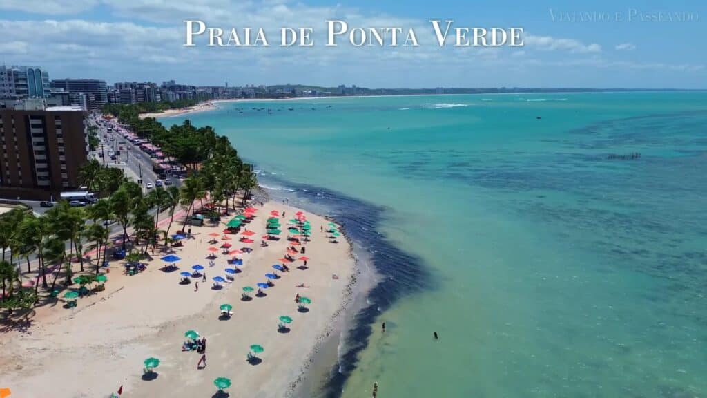 Praia de Ponta Verde em Maceió Praia de Ponta Verde em Maceió