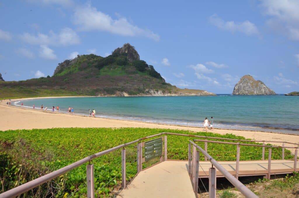 Praia do Sueste em Fernando de Noronha Praia do Sueste em Fernando de Noronha